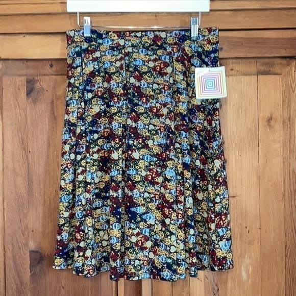 NWT LulaRoe Madison Pleated Skirt Sz. L - Picture 5 of 16